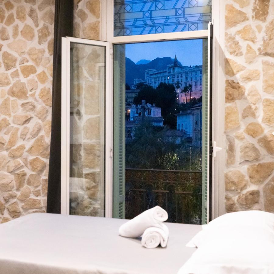Hotel De Belgique A Мантон Екстер'єр фото